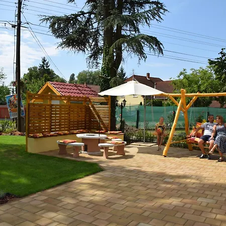 Nora Wellness Nyaralo Casa vacanze