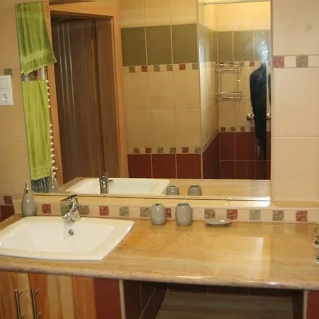 بيت للعطل Nora Wellness Nyaralo Ábrahámhegy