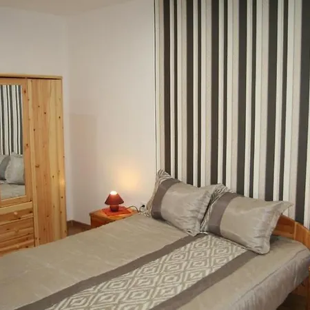 Nora Wellness Nyaralo بيت للعطل